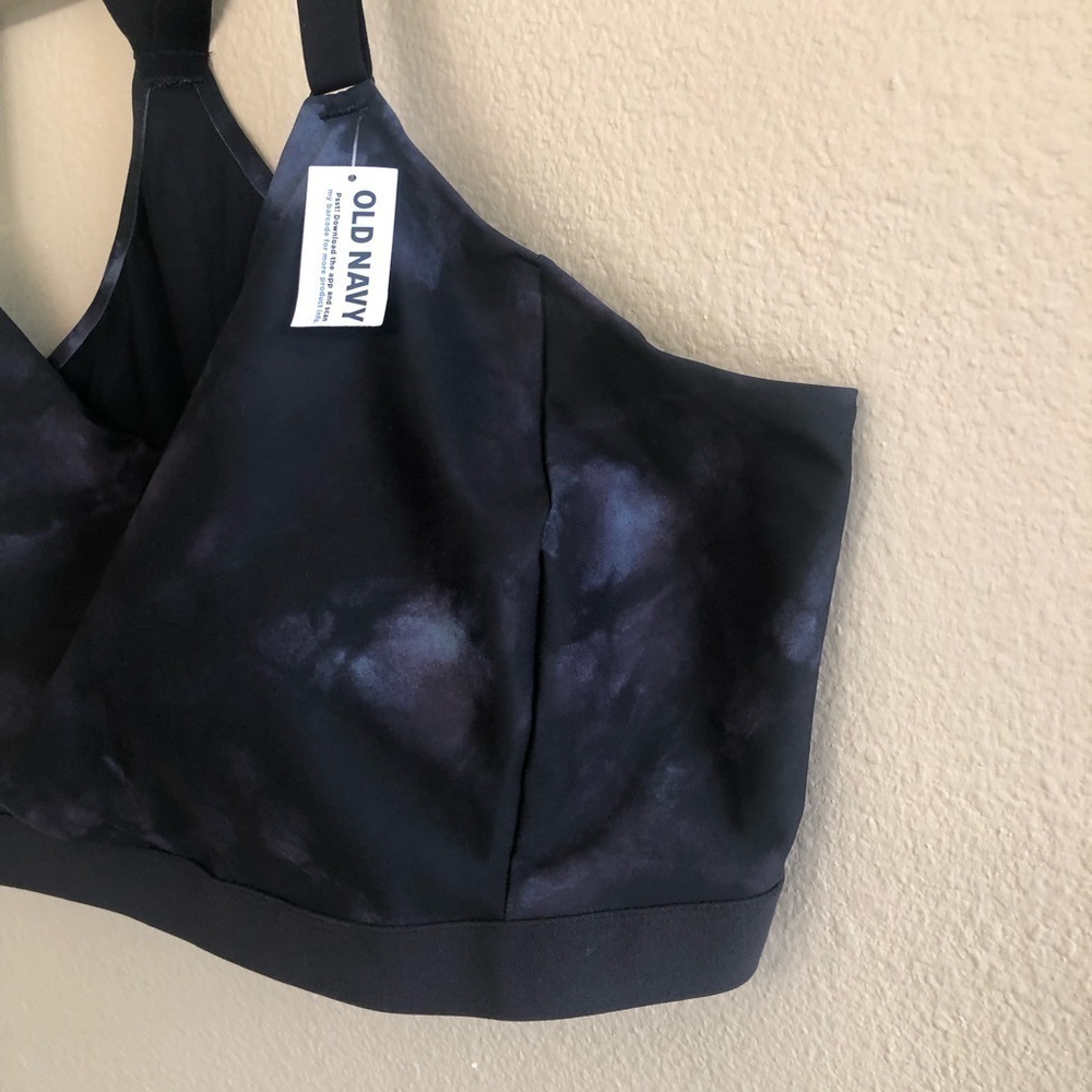 Old Navy PowerSoft Adjustable-Strap Medium Support Racerback Sports Bra Size 4X - Picture 3 of 10